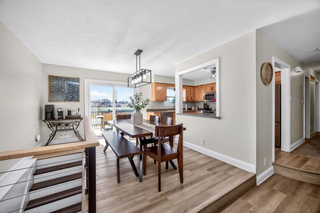 7004 Twana Drive, Urbandale, IA 50322