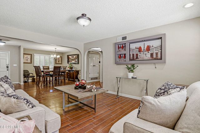 1221 BELVIDERE Street, El Paso, TX 79912