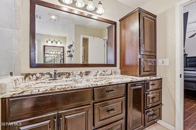 1221 BELVIDERE Street, El Paso, TX 79912