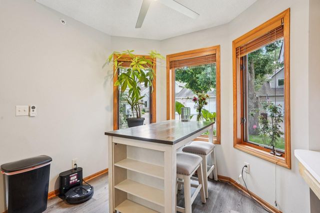 1140 Trenton Circle N, Plymouth, MN 55441