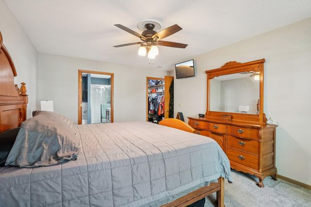 1140 Trenton Circle N, Plymouth, MN 55441