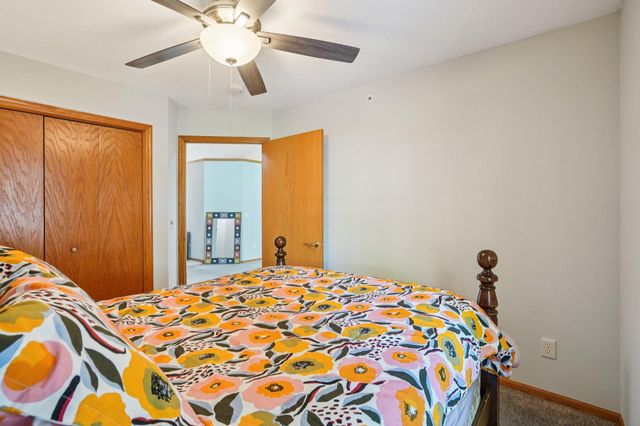 1140 Trenton Circle N, Plymouth, MN 55441