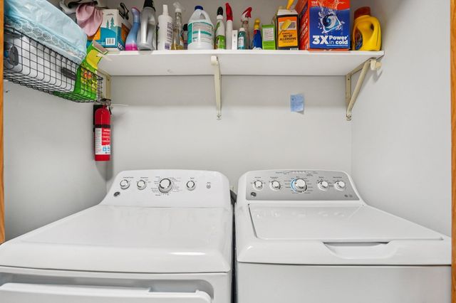 1140 Trenton Circle N, Plymouth, MN 55441