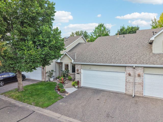 1140 Trenton Circle N, Plymouth, MN 55441