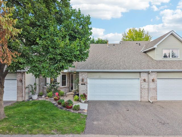 1140 Trenton Circle N, Plymouth, MN 55441