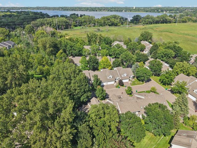 1140 Trenton Circle N, Plymouth, MN 55441