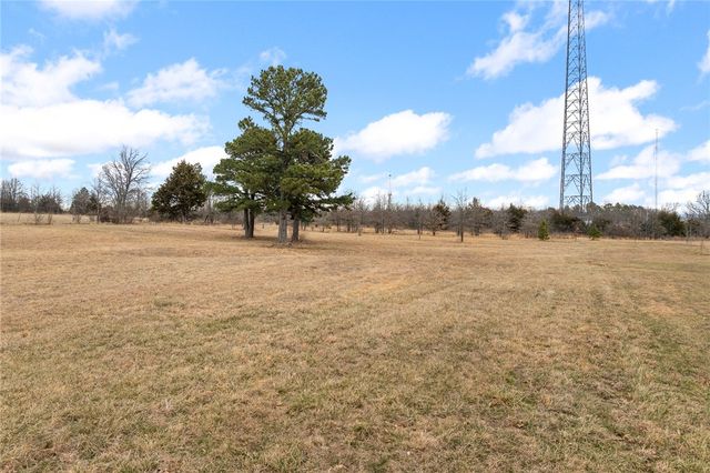 7590 Orchard Pt, Harrison, AR 72601