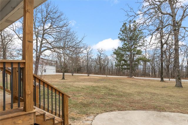 7590 Orchard Pt, Harrison, AR 72601