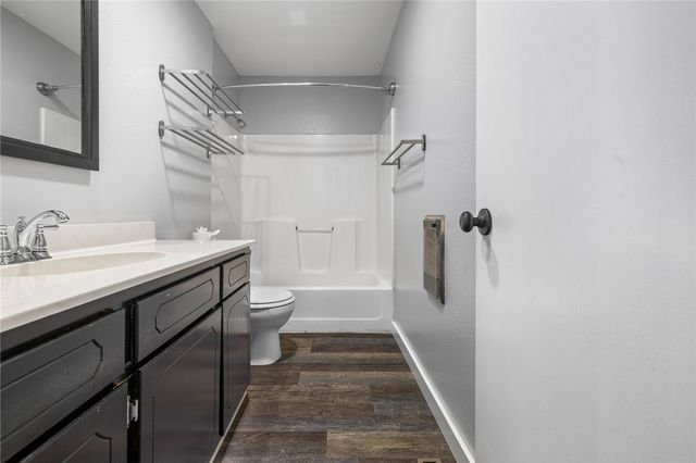 7590 Orchard Pt, Harrison, AR 72601