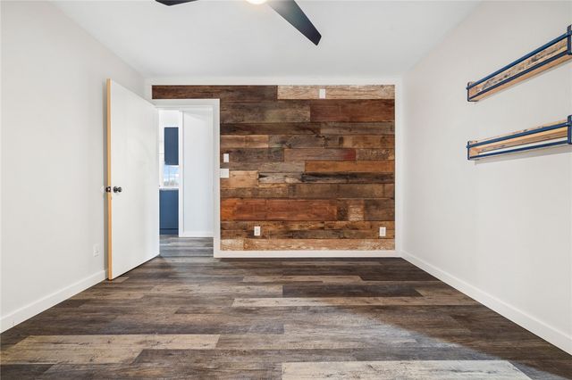 7590 Orchard Pt, Harrison, AR 72601