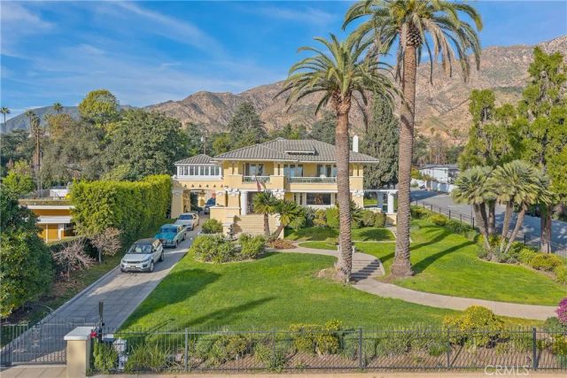 1325 E Altadena, Altadena, CA 91001