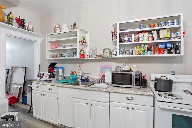 112 N CONOCOCHEAGUE ST, Williamsport, MD 21795