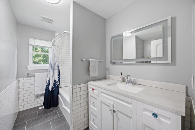 9511 Timberlog Drive, Chattanooga, TN 37421