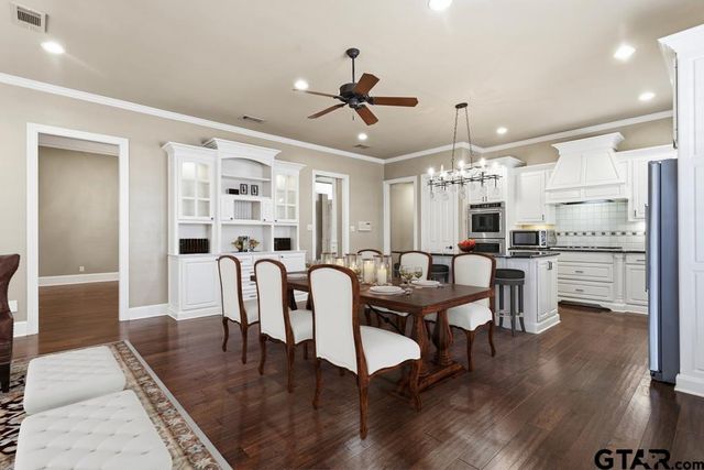 6530 Ashmore Ln, Tyler, TX 75703