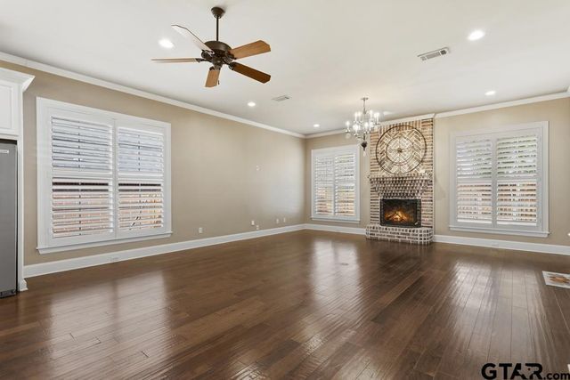 6530 Ashmore Ln, Tyler, TX 75703