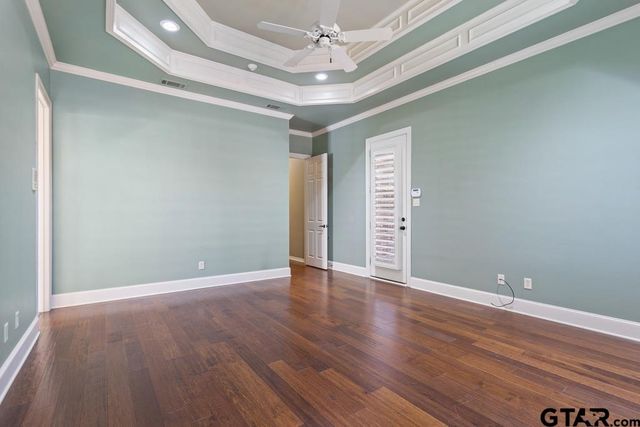 6530 Ashmore Ln, Tyler, TX 75703