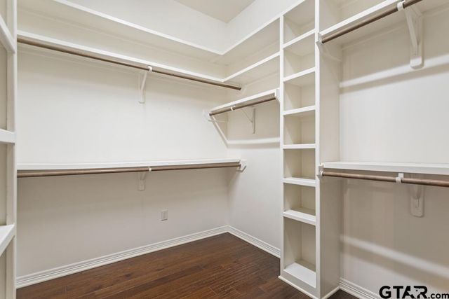 6530 Ashmore Ln, Tyler, TX 75703