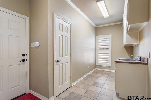 6530 Ashmore Ln, Tyler, TX 75703