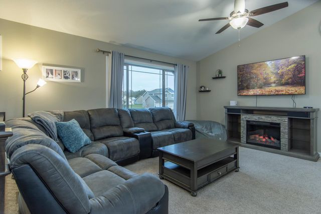 9159 Wolves Street, Brainerd, MN 56401