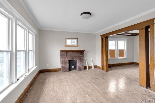 70 Brunswick Boulevard, Buffalo, NY 14208