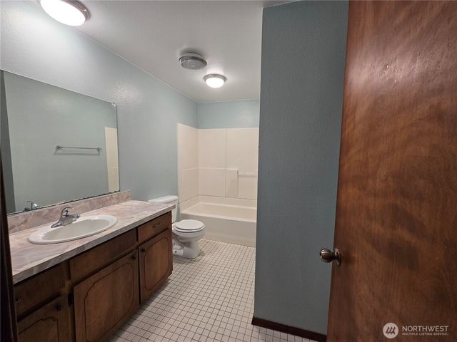 15004 NE 46th Street Ct, Vancouver, WA 98682