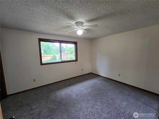 15004 NE 46th Street Ct, Vancouver, WA 98682