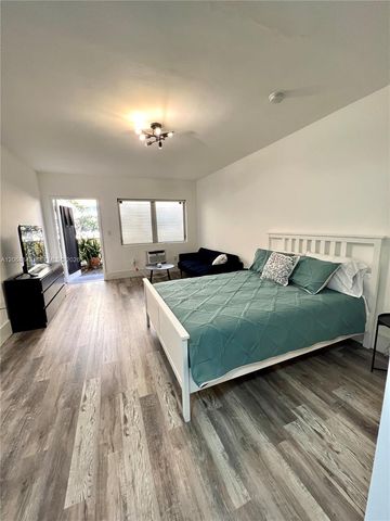 8132 Harding Avenue 3, Miami Beach, FL 33141