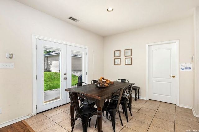 9106 Thomas York, San Antonio, TX 78251