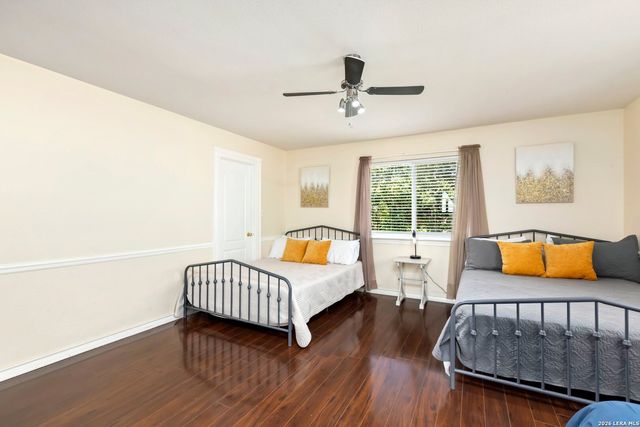 9106 Thomas York, San Antonio, TX 78251