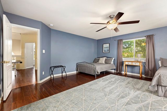 9106 Thomas York, San Antonio, TX 78251