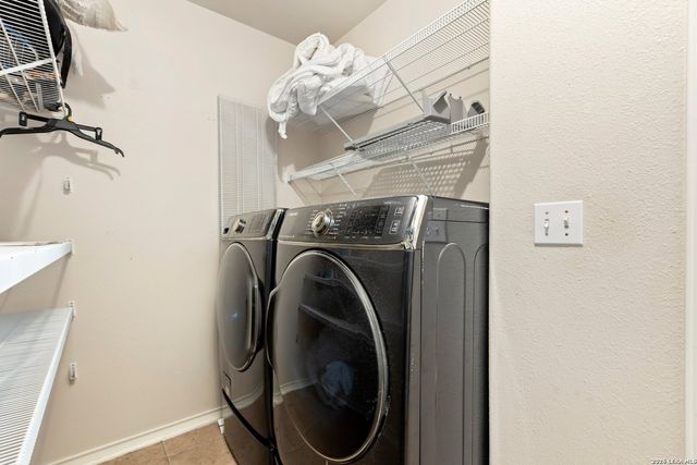 9106 Thomas York, San Antonio, TX 78251