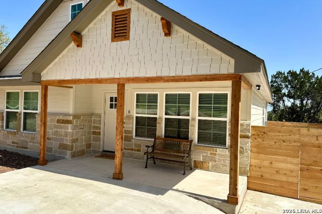 159 TWIN ELM DR, Canyon Lake, TX 78133