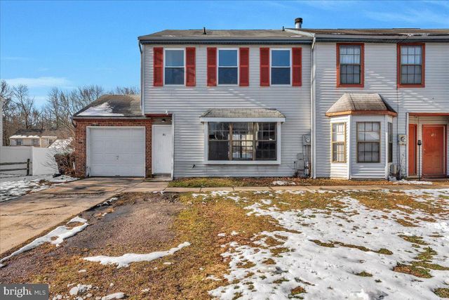 7 HAMPTON GATE DR, Sicklerville, NJ 08081