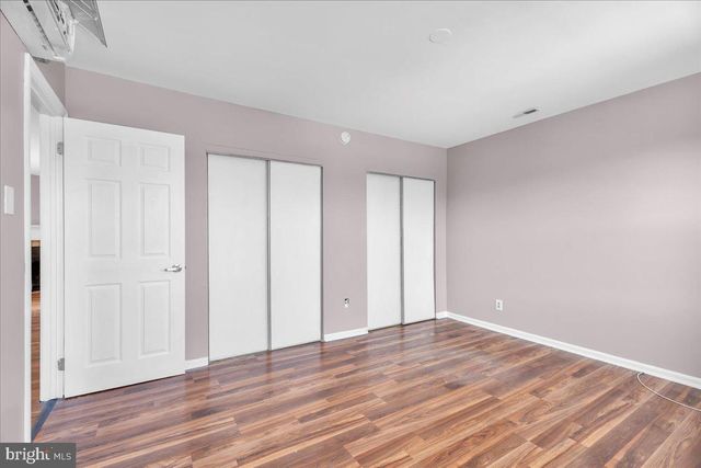 7 HAMPTON GATE DR, Sicklerville, NJ 08081