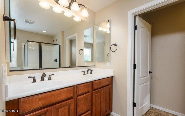 1544 E HUMMINGBIRD Way, Gilbert, AZ 85297