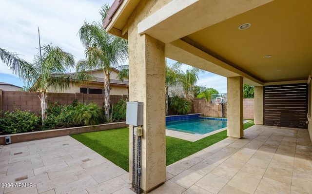 1544 E HUMMINGBIRD Way, Gilbert, AZ 85297