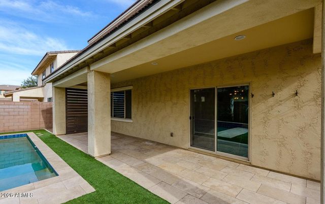 1544 E HUMMINGBIRD Way, Gilbert, AZ 85297