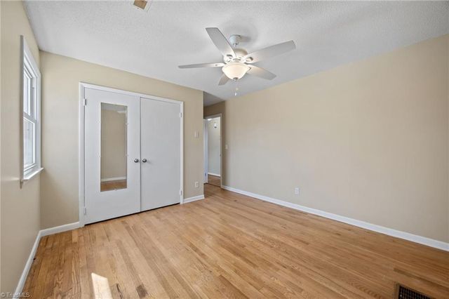 112 Logan Court, King, NC 27021