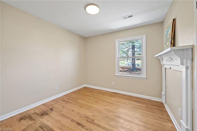 112 Logan Court, King, NC 27021