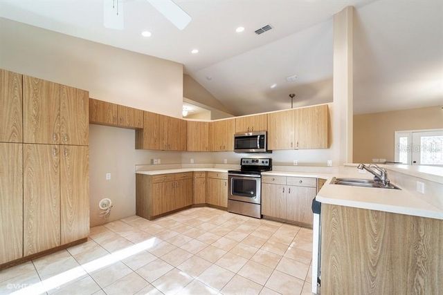 9525 SW 53RD CIRCLE, Ocala, FL 34476