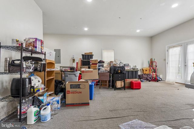 17 BROWN CIR, Fredericksburg, VA 22405