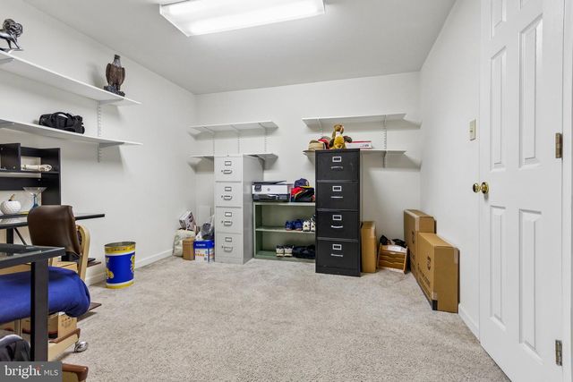 17 BROWN CIR, Fredericksburg, VA 22405