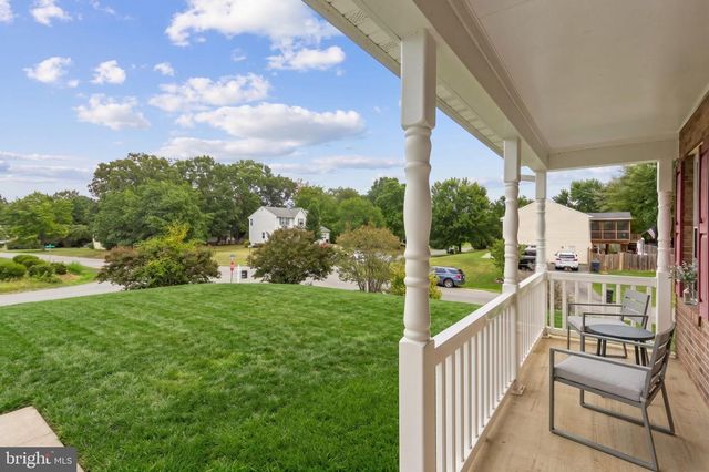 17 BROWN CIR, Fredericksburg, VA 22405