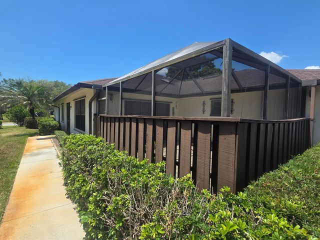 1459 Captains Walk Walk 31, Fort Pierce, FL 34950