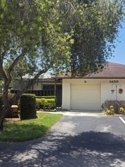 1459 Captains Walk Walk 31, Fort Pierce, FL 34950
