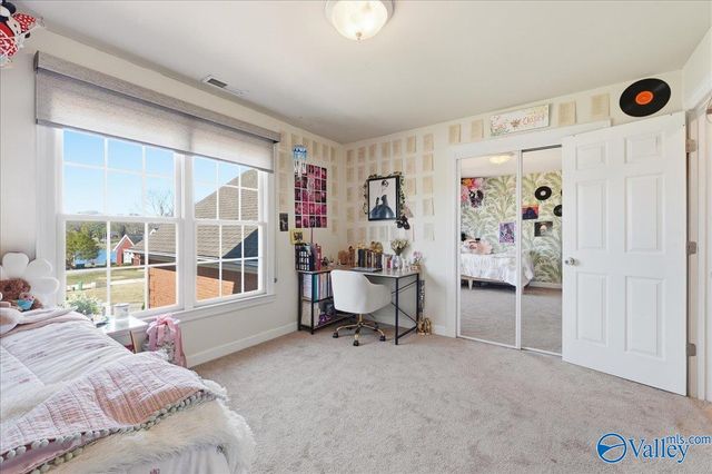 203 Lake Carmel Court, Huntsville, AL 35811