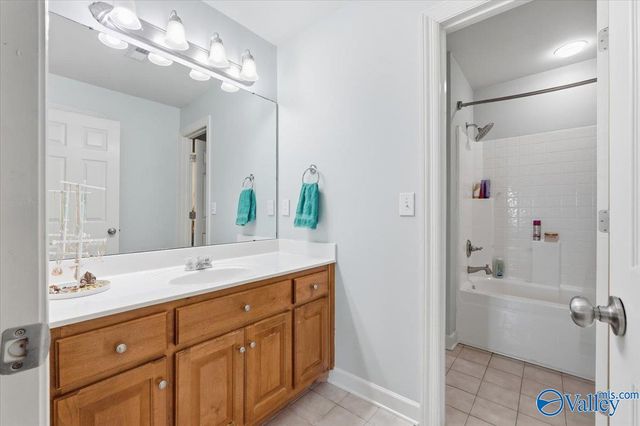 203 Lake Carmel Court, Huntsville, AL 35811