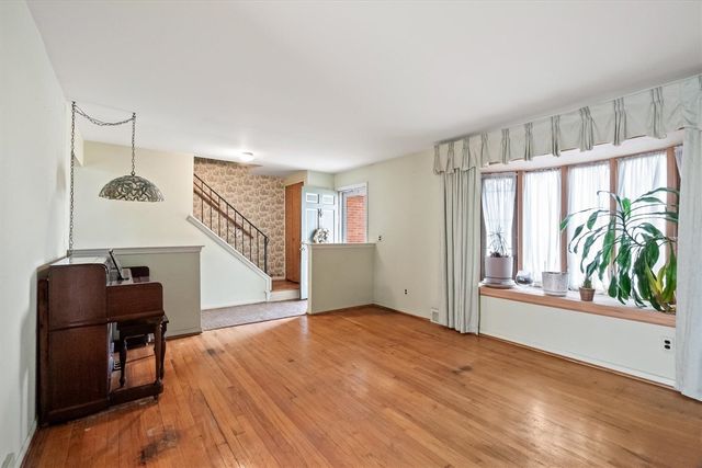 31126 Gloede Drive, Warren, MI 48088