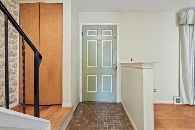 31126 Gloede Drive, Warren, MI 48088