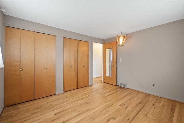 31126 Gloede Drive, Warren, MI 48088